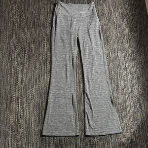 Lululemon Groove Super-High-Rise Flared Pant Nulu